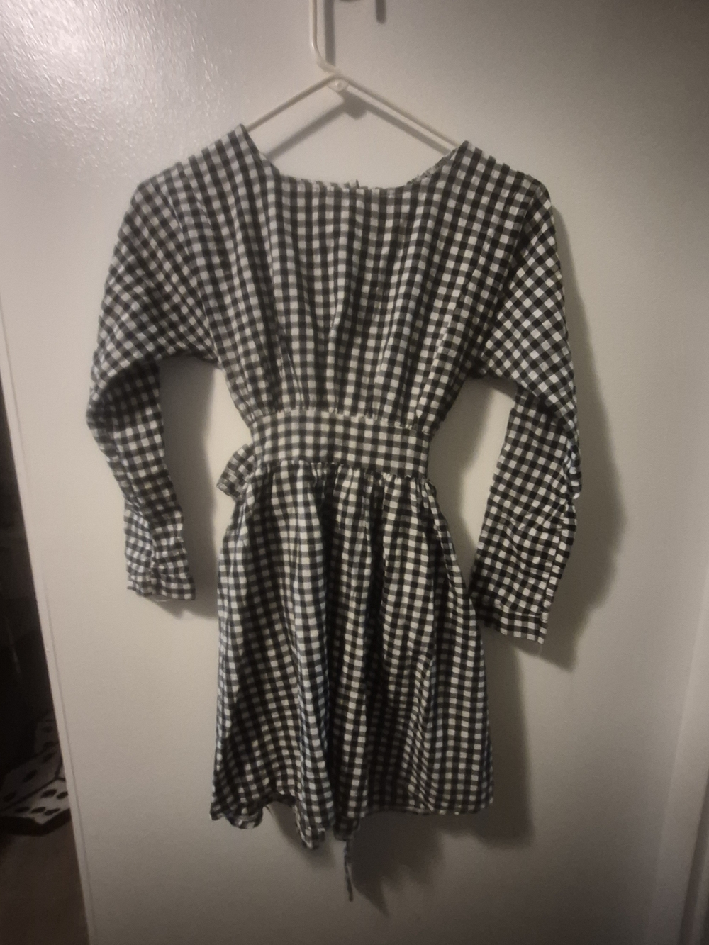 Black & White Gingham Long Sleeve Tie-Waist Dress